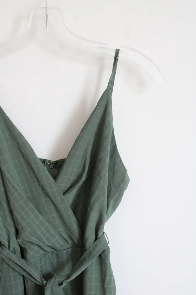Trixxi Green Patterned Ruffled Hem Dress M Trixxi Earrings