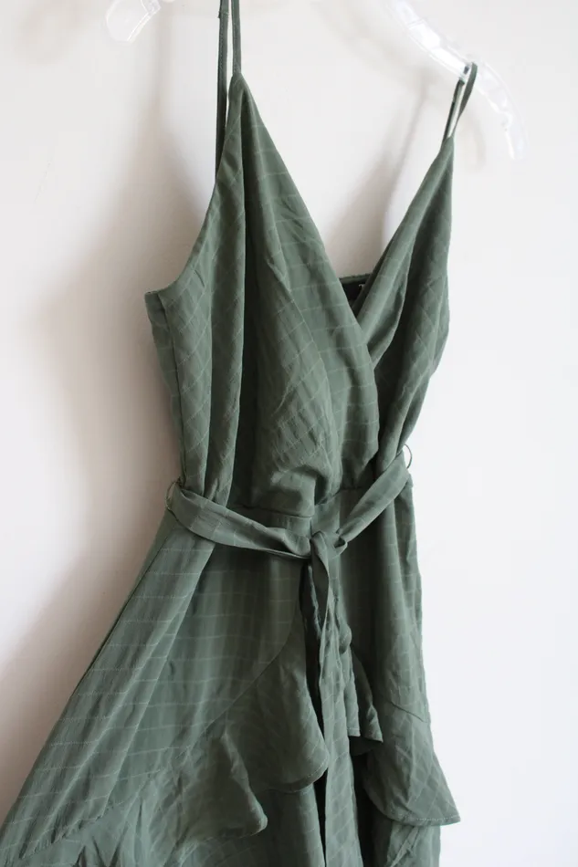 Trixxi Green Patterned Ruffled Hem Dress M Trixxi Earrings