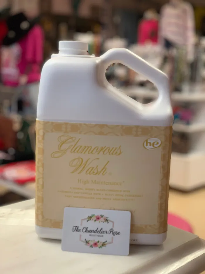 TYLER CANDLE COMPANY Earrings TYLER CANDLE CO GLAMOROUS WASH High Maintenance 128 OZ TYLER CANDLE COMPANY Earrings TYLER CANDLE CO GLAMOROUS WASH High Maintenance 128 OZ