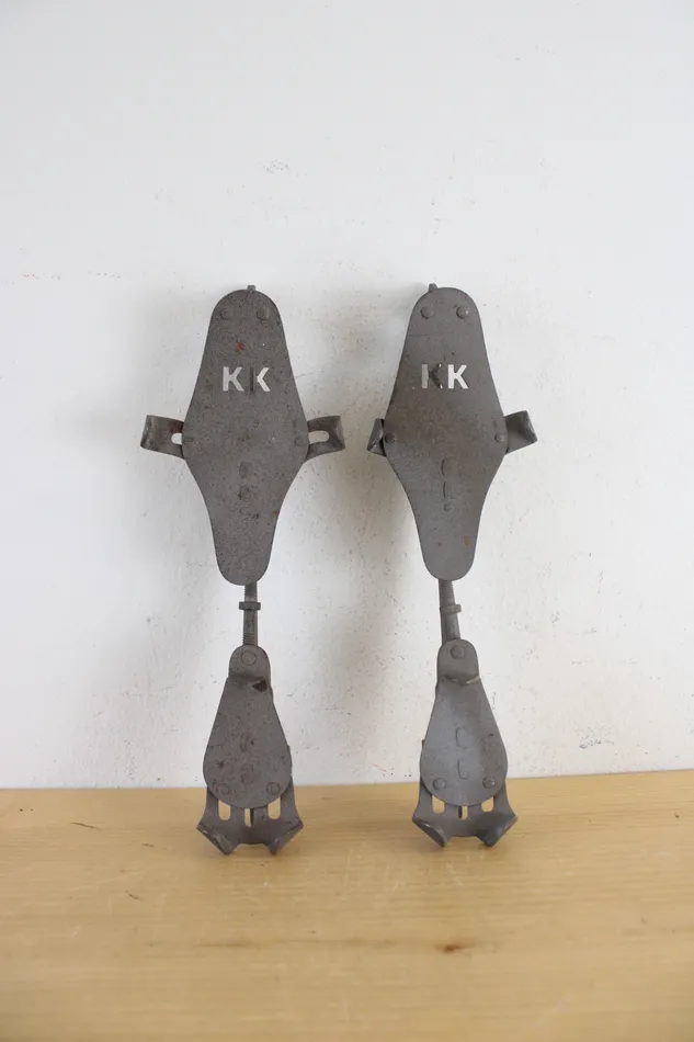 Vintage Klipper Klub KK Ice Skates Jubilee Thrift Earrings