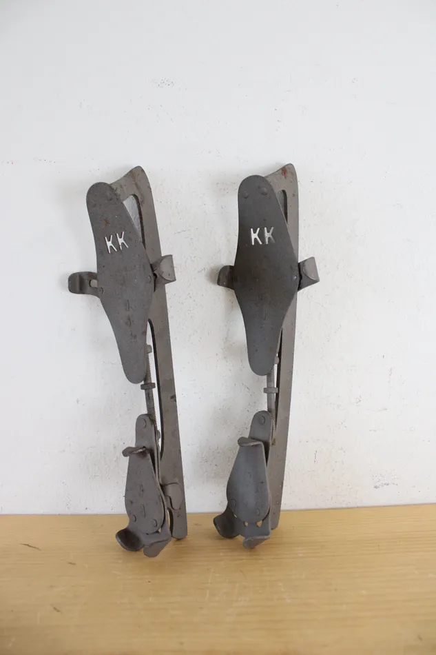 Vintage Klipper Klub KK Ice Skates Jubilee Thrift Earrings