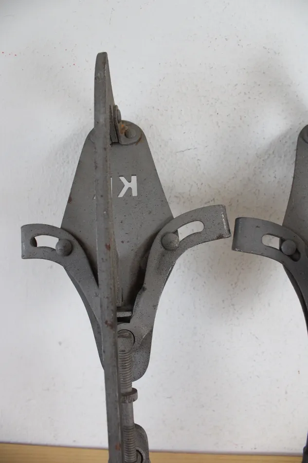 Vintage Klipper Klub KK Ice Skates Jubilee Thrift Earrings