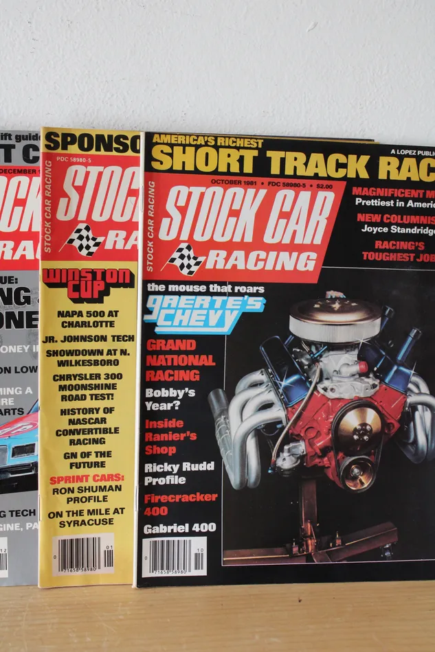 Vintage Stock Car Racing Magazines Lot Of 5 Jubilee Thrift Necklaces