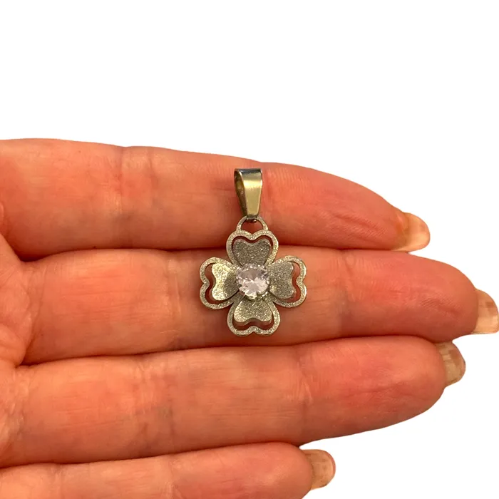 Waterproof FourLeaf Clover CZ Pendant Peppy Beads Necklaces